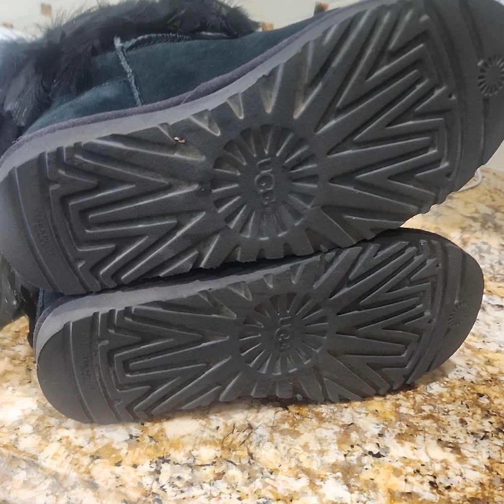 UGG Black Feathered Winter Boots - Picture 7 of 8